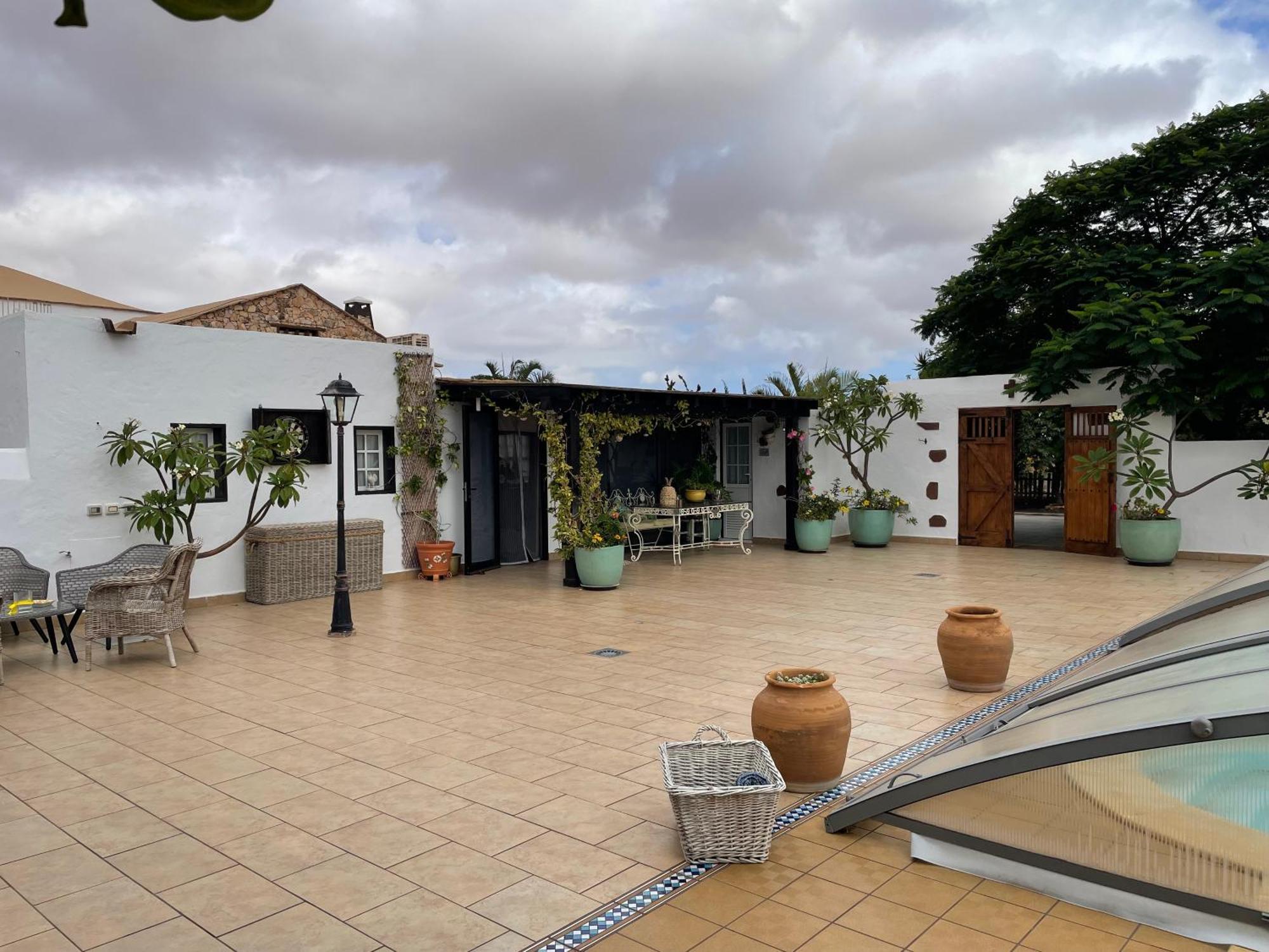 Casa Maida Διαμέρισμα Tetir Εξωτερικό φωτογραφία
