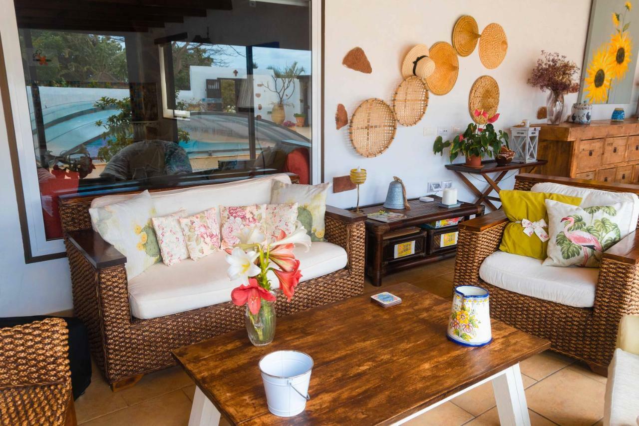 Casa Maida Διαμέρισμα Tetir Εξωτερικό φωτογραφία