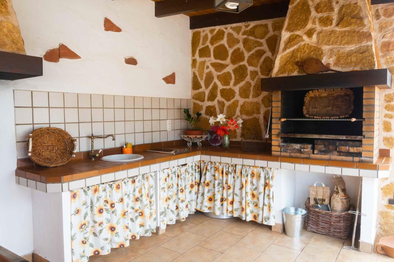 Casa Maida Διαμέρισμα Tetir Εξωτερικό φωτογραφία